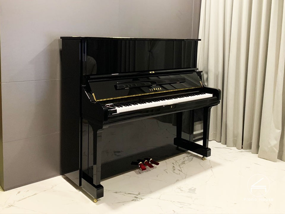 Bán Đàn Piano Cơ Upright Yamaha U3 chính hãng, nhiều quà tặng giá trị